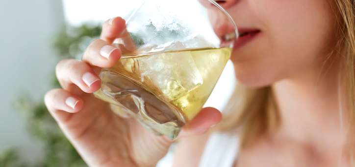 Am I An Alcoholic 10 Signs of Alcoholism