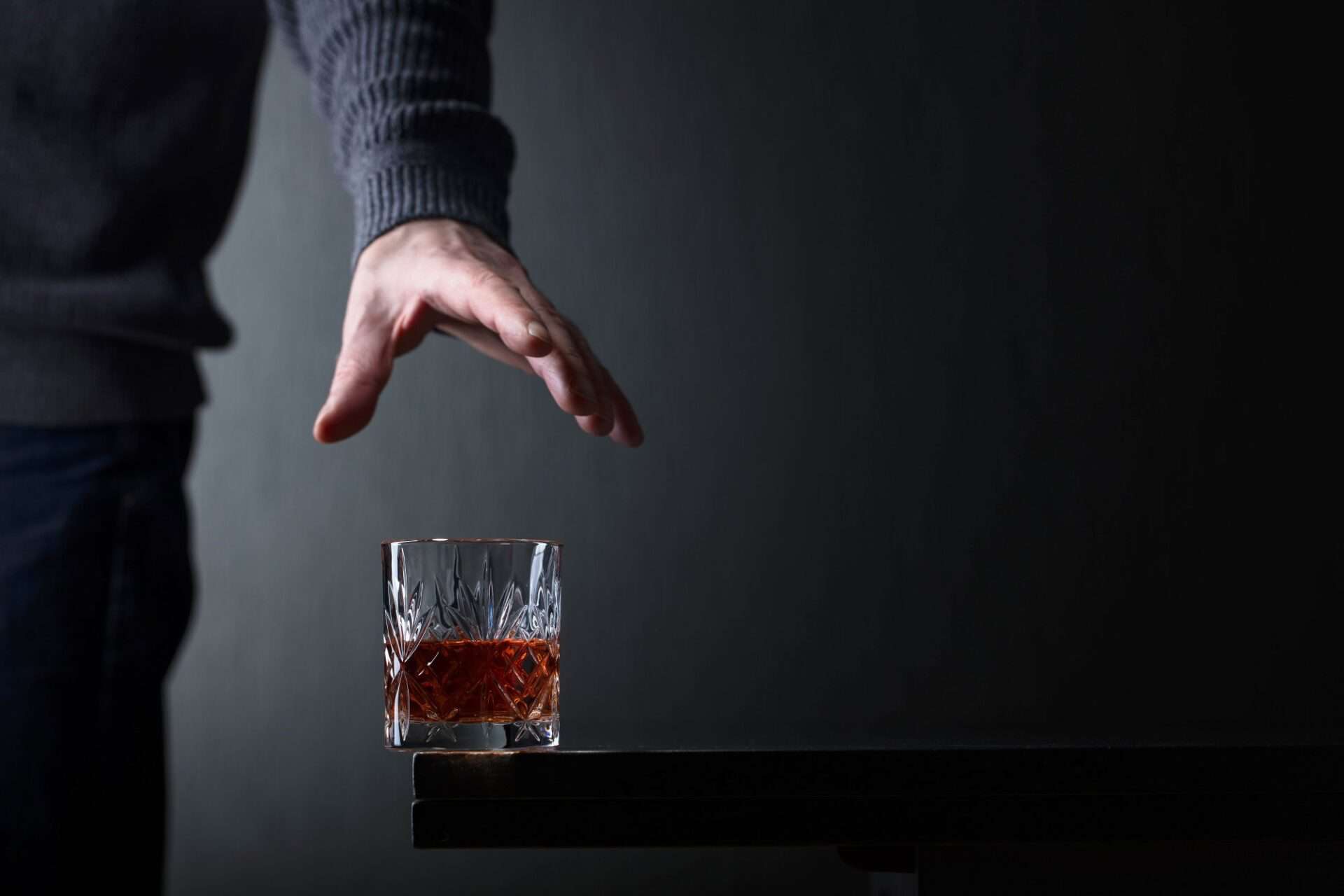 Can an Alcoholic Ever Drink Again? 5 Things to Know